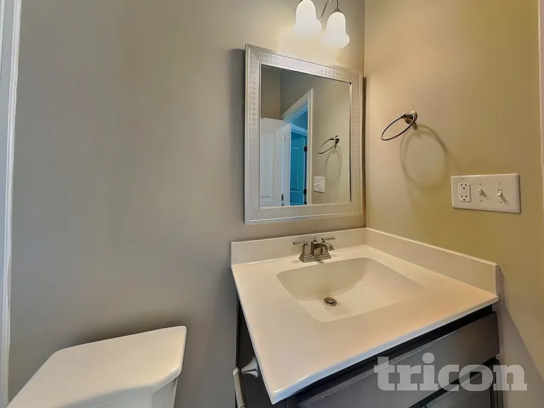 476 Woodtrace Dr — Photo 12