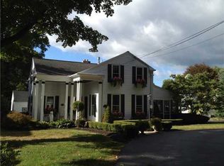 2 Knowlton Ln #PVT, Rochester, NY 14618