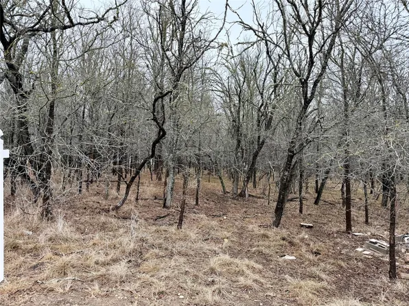 140 W Pauwela Ln, Bastrop, TX 78602