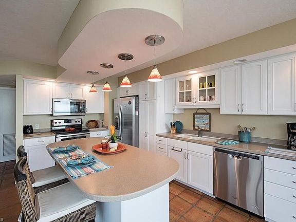 5th image of 4041 Gulf Shore Blvd N APT 1203