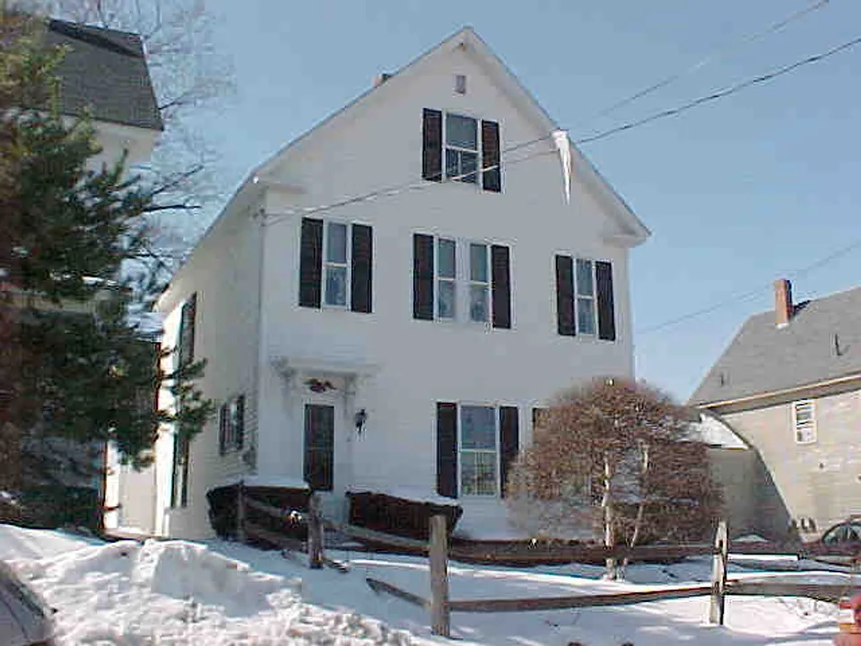 9 Lehner St