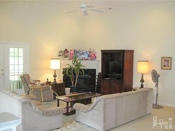 4th image of 5011 Coronado Dr