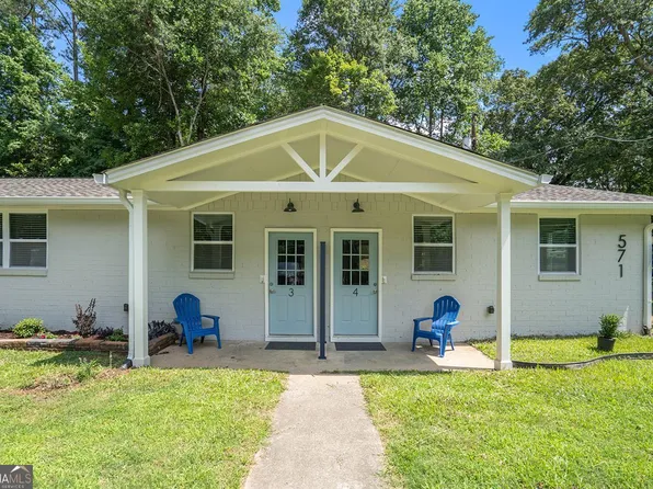 561 Eva Kennedy Rd, Suwanee, GA 30024