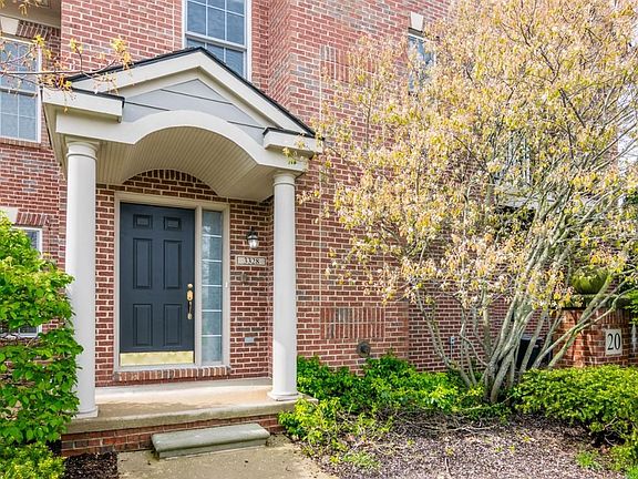 4th image of 3328 Endsleigh Ln