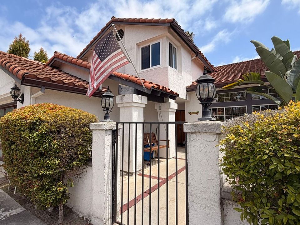 1st image of 2633 Valewood Ave