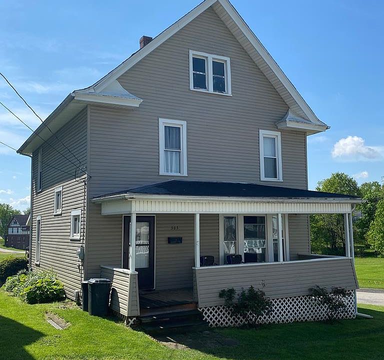 1st image of 303 Vesper St