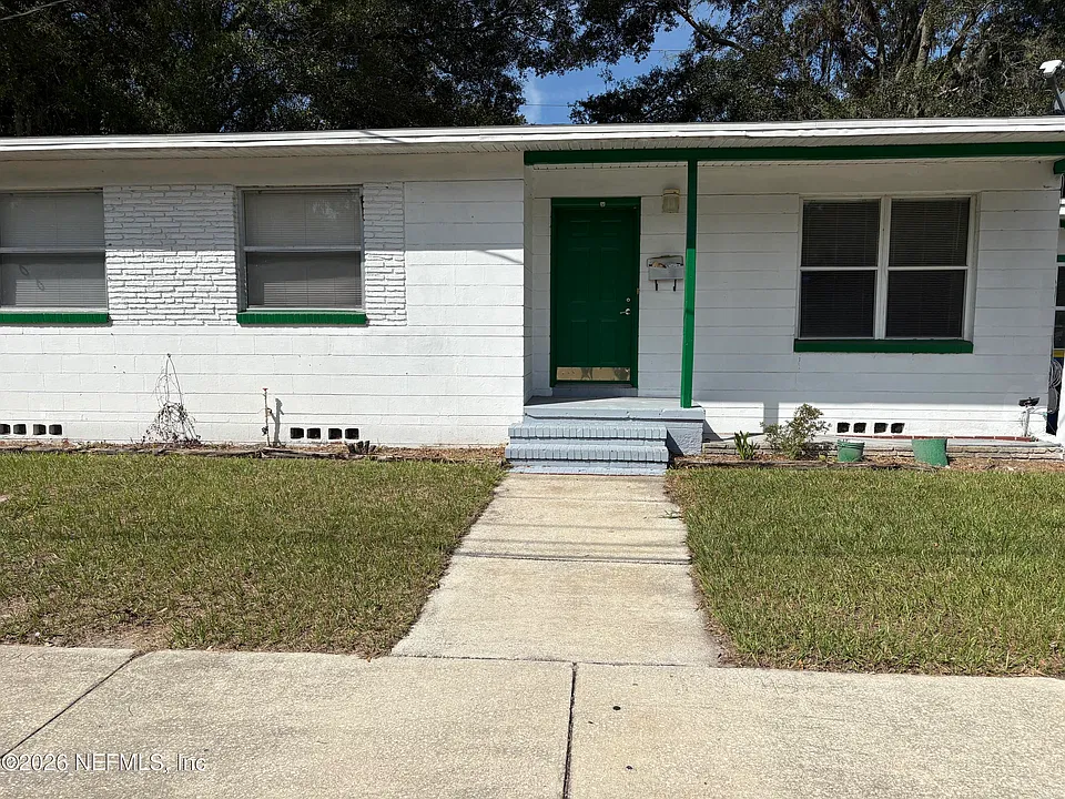 2344 Rogero Rd