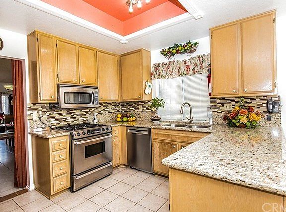 5th image of 711 S Palomino Ln