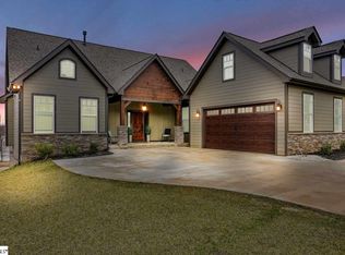 622 Sedge St, Taylors, SC 29687