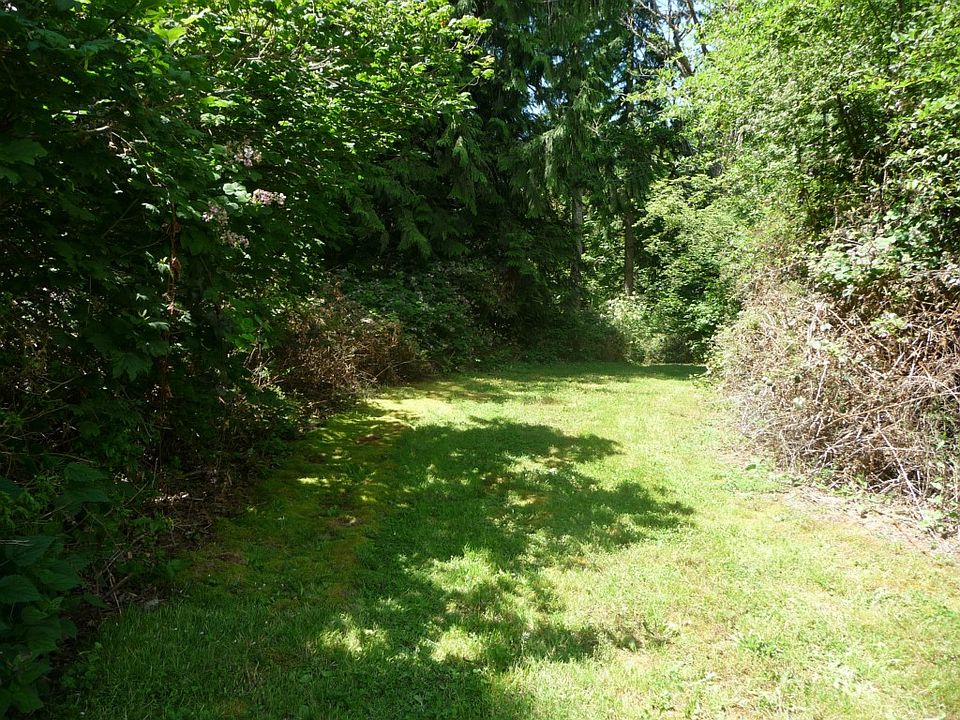 1st image of 21316 Snag Island Dr E