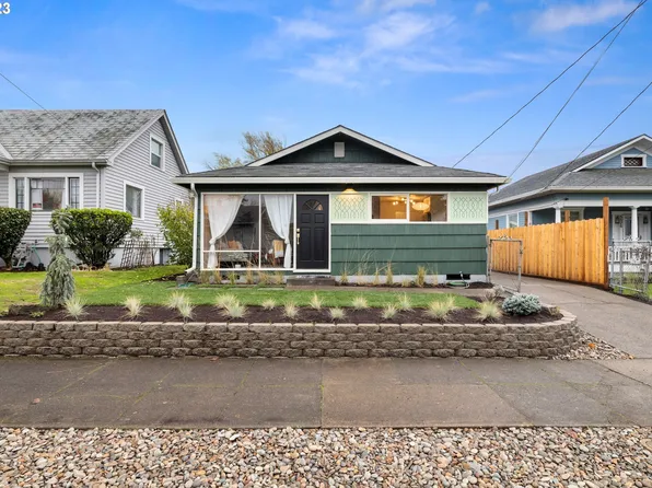 5430 SE Bush St, Portland, OR 97206