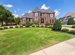 101 Norman Pl, Greenville, SC 29615