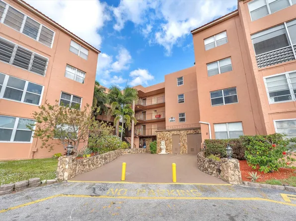 2861 Somerset Drive #305, Lauderdale Lakes, FL 33311