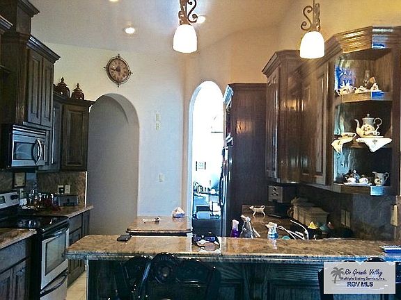 3rd image of 8151 W Lakeside Blvd