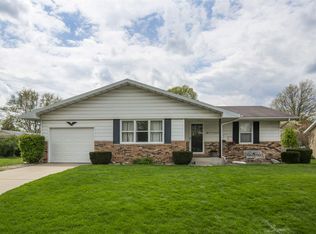 5325 Kindig Dr, South Bend, IN
