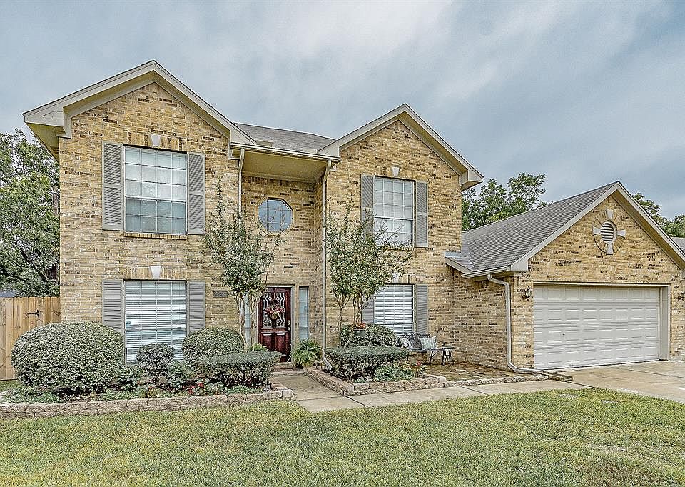 1st image of 9942 Sage Lee Dr