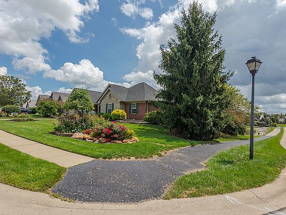 4th image of 11339 Sheffield Ln