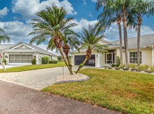 918 McDaniel St, Sun City Center, FL 33573