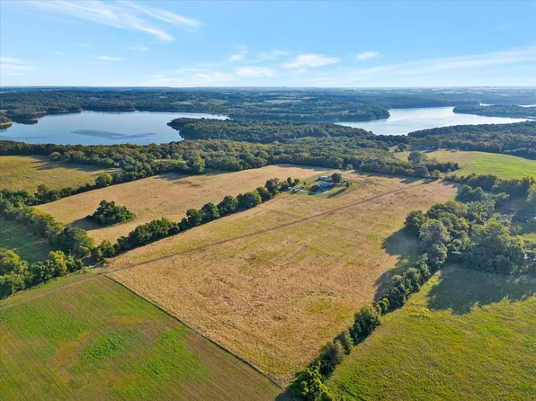 001 S 20th Road, Aldrich, MO 65601
