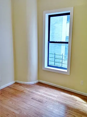 Rented by Bohemia Realty Group | media 20