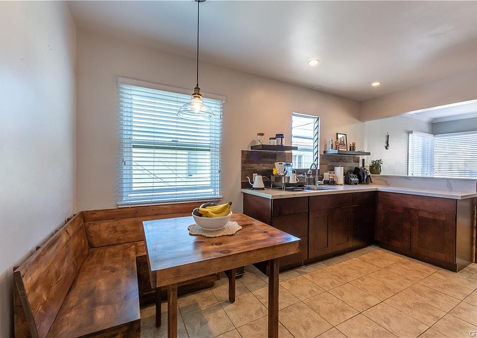 1st image of 2036 3rd St Unit 10-1