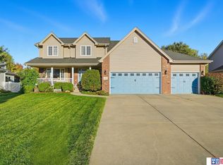 6144 S 93rd St, Lincoln, NE 68526