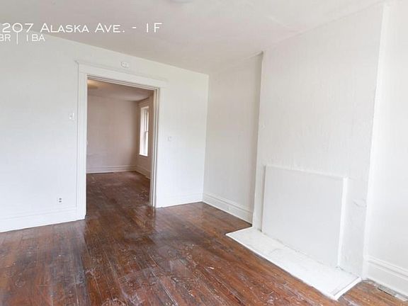 2nd image of 5207 Alaska Ave #1F