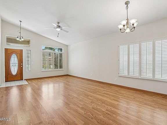 3rd image of 3632 S SAGE Court