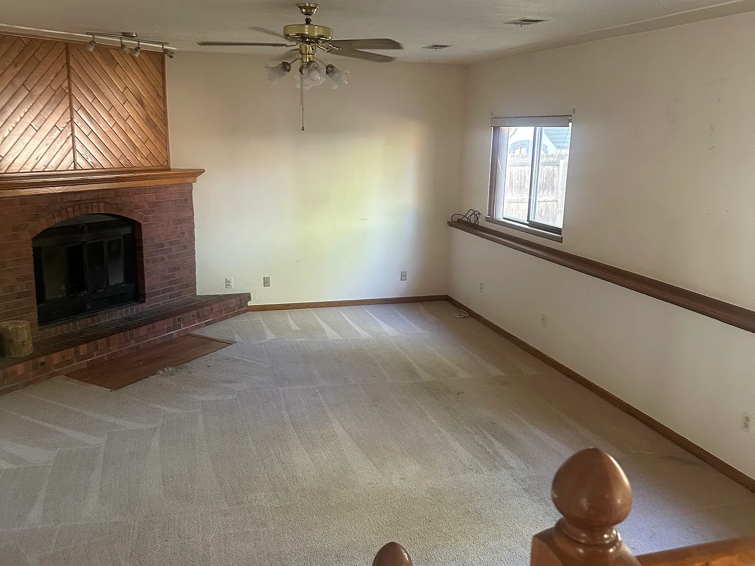 3 bed, 2.5 bath, 1856 sqft, $2,500 — Photo 4