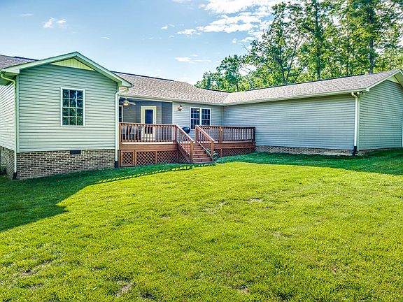 2nd image of 69 Oakmont Way