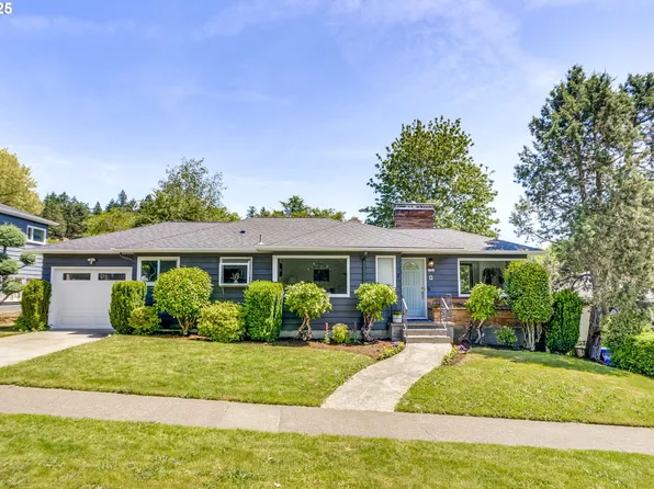 6220 SW 45th Ave, Portland, OR 97221