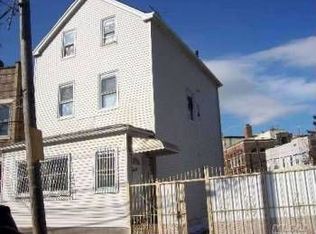 4906 106th St, Corona, NY 11368