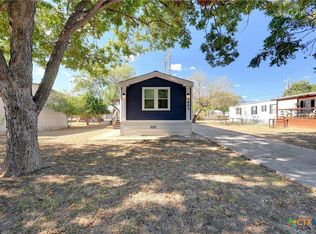 1403 Harper Dr, San Marcos, TX 78666