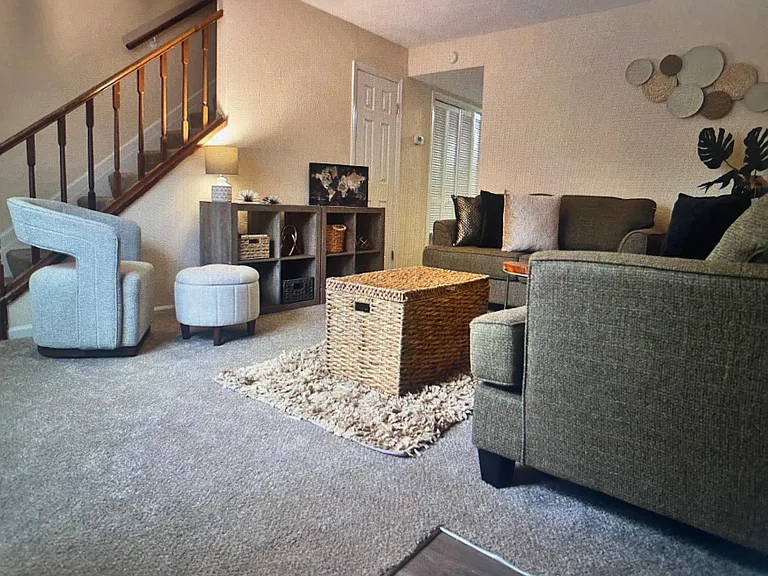 101 Dooley St #A — Photo 2