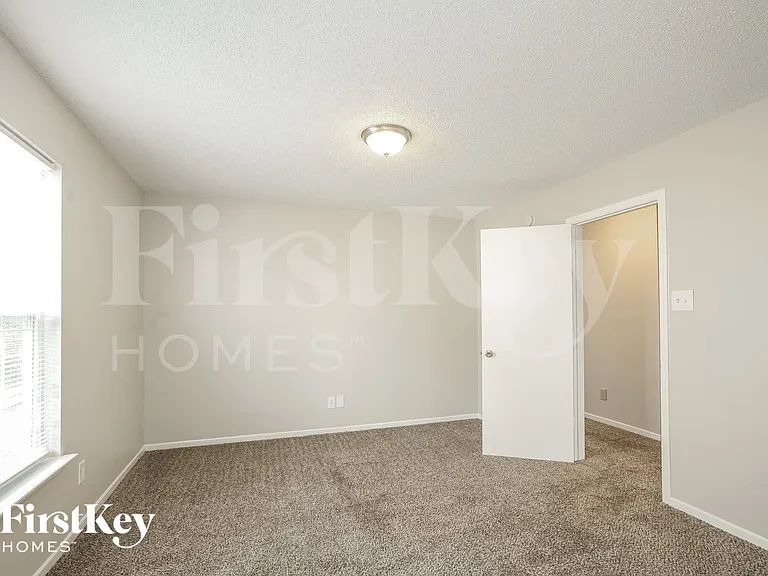 10064 Split Rock Way — Photo 12