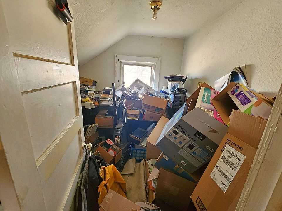 106 S Sales St, Anamosa, IA 52205 MLS 2307362 Zillow