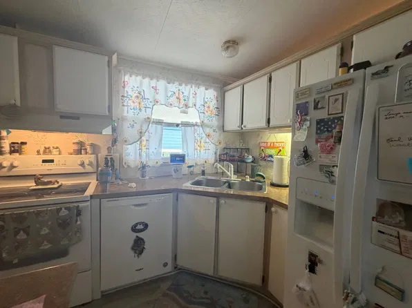 247 Caviller Ct, North Fort Myers, FL 33917