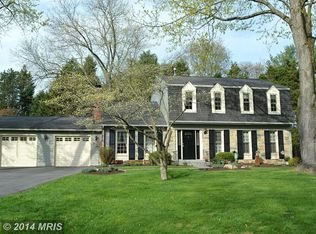 16616 Baederwood Ln, Rockville, MD 20855