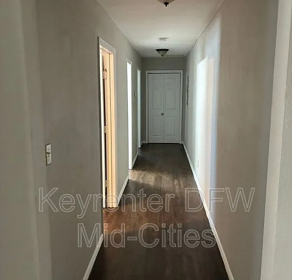 2735 Purington Ave #202 — Photo 6