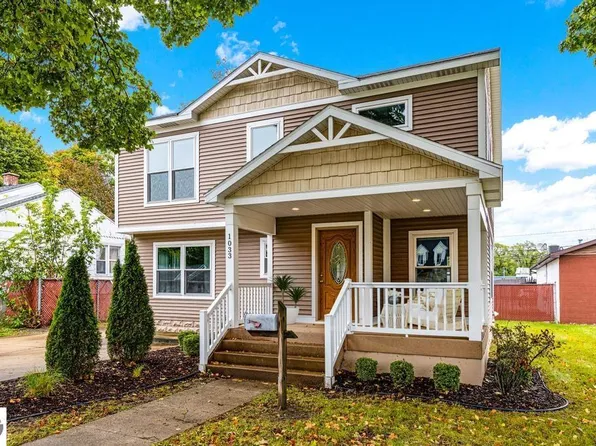 1033 S Arnold St, Mount Pleasant, MI 48858