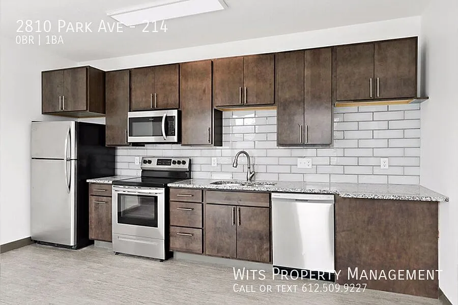 Building Photo - 2810 Park Ave #214