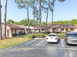 9759 86th Ave, Seminole, FL 33777