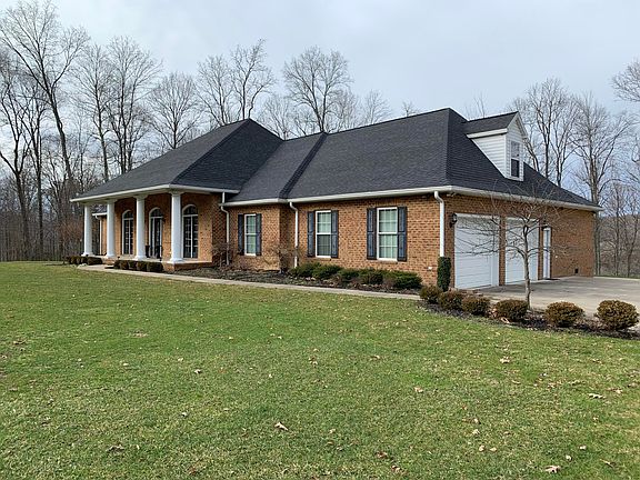 2nd image of 128 Laurel Cir