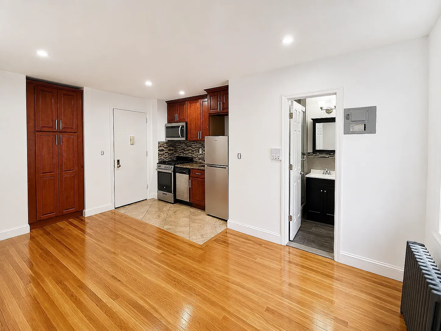 57 Herkimer Street — Photo 4