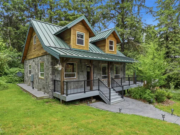 24665 Trask W, Tillamook, OR 97141