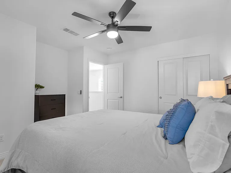 Rosewood Ln — Photo 4
