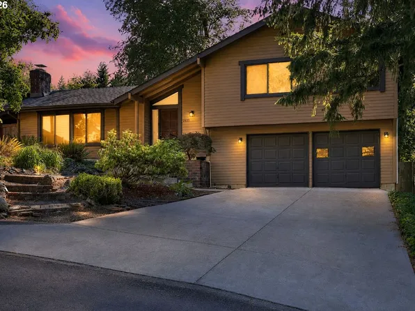 2663 E Wilshire Dr, Eugene, OR 97405