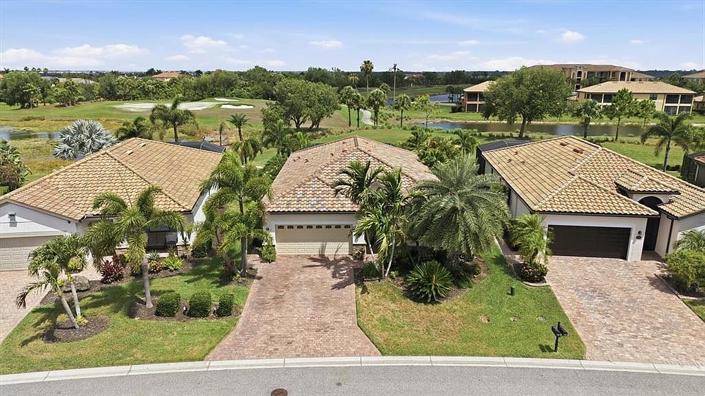 6540 WILLOWSHIRE WAY — River Strand Golf & Country Club