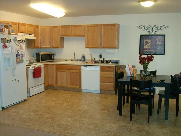 2nd image of 258 Park Way