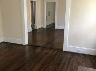 301 N Hoskins Rd, Charlotte, NC 28216